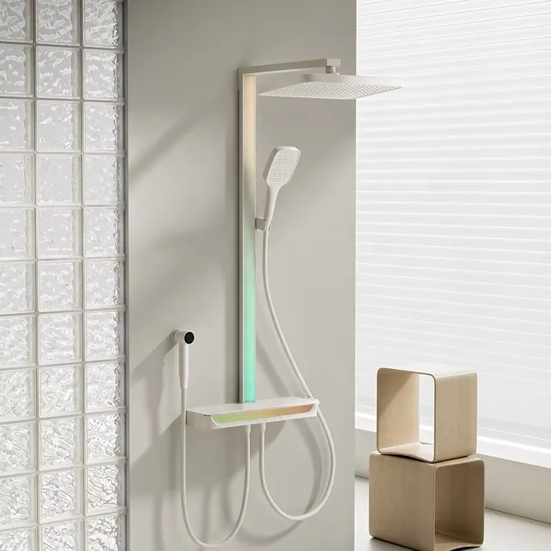 Brass Digital Waterfall Shower - Spa & Wellness Retreat recension och pris